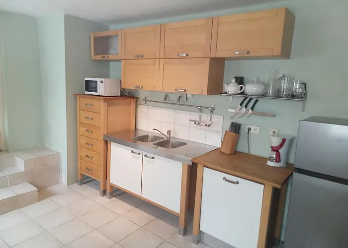 Occ34 - - Vigneron Villa Capestang